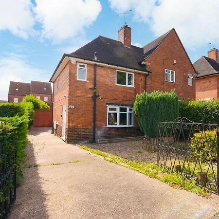 Alderton House - Spacious 3 Bed With Parking Nottingham Dış mekan fotoğraf