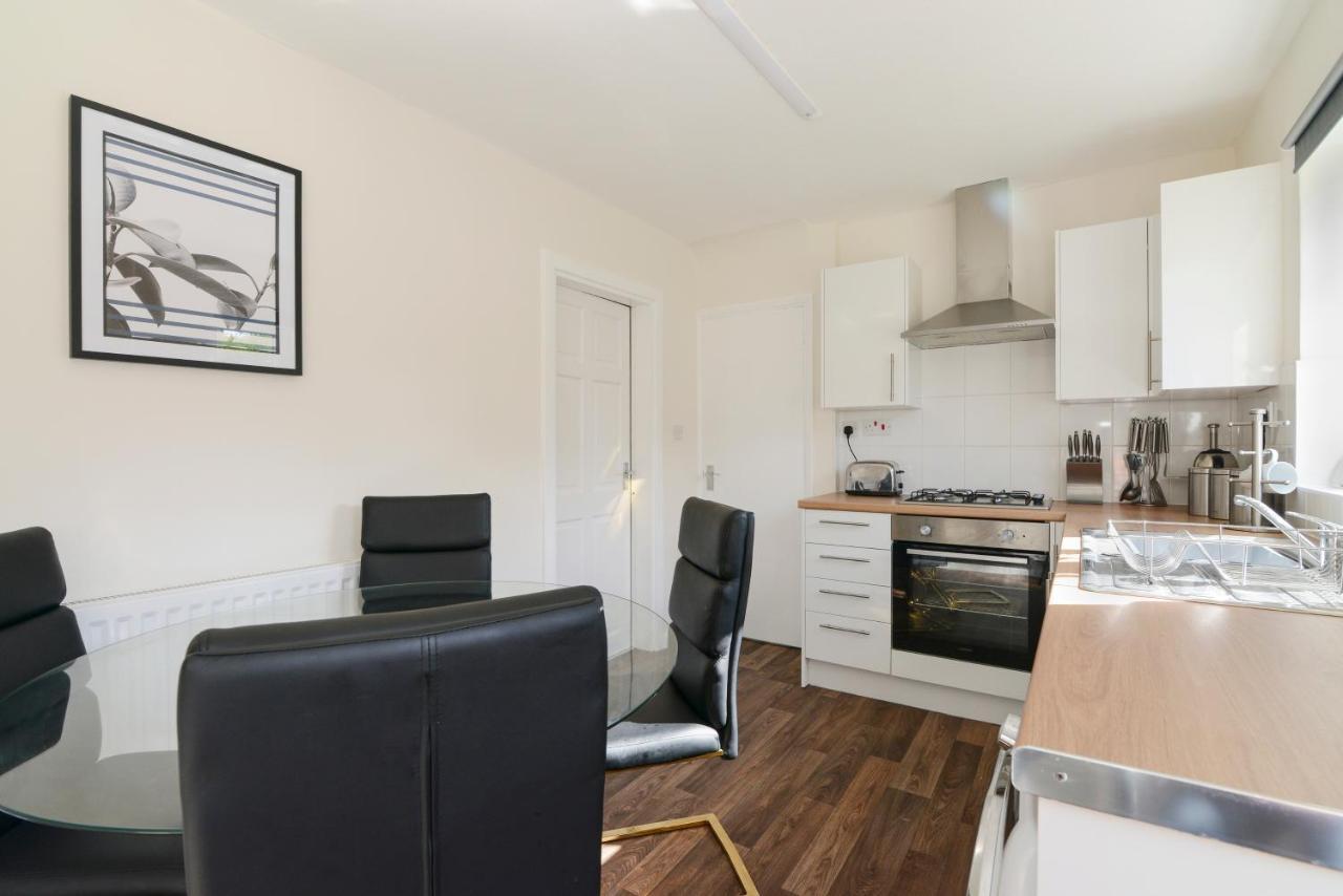 Alderton House - Spacious 3 Bed With Parking Nottingham Dış mekan fotoğraf