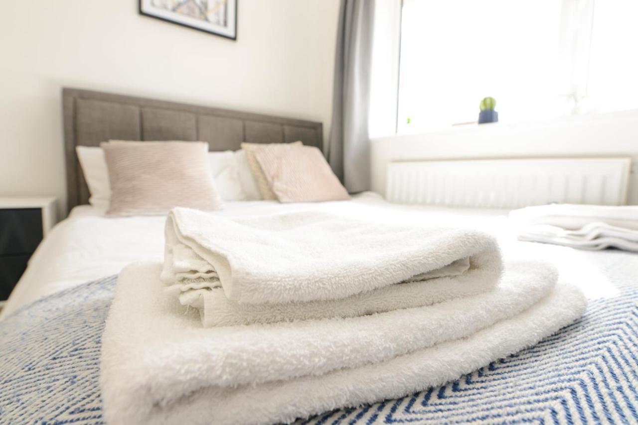 Alderton House - Spacious 3 Bed With Parking Nottingham Dış mekan fotoğraf