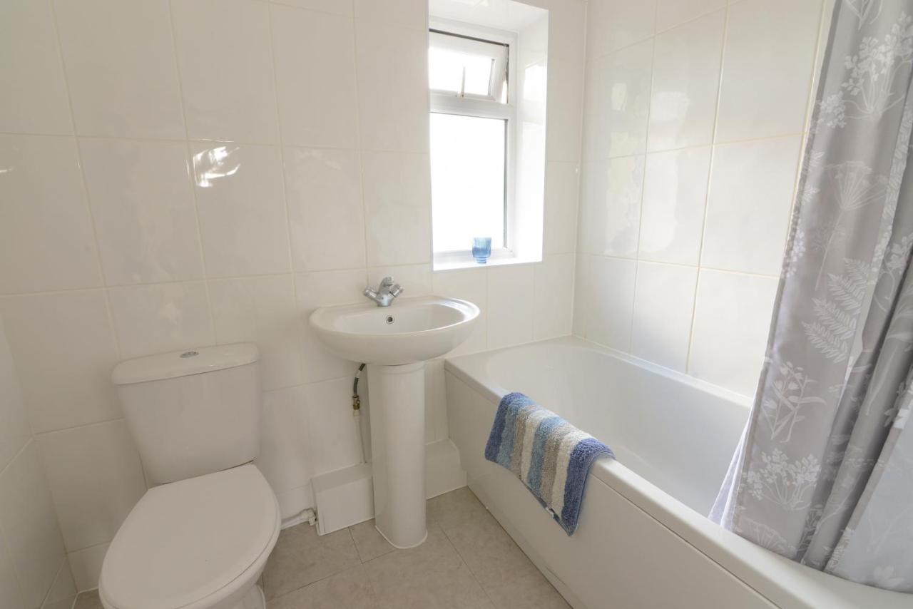 Alderton House - Spacious 3 Bed With Parking Nottingham Dış mekan fotoğraf