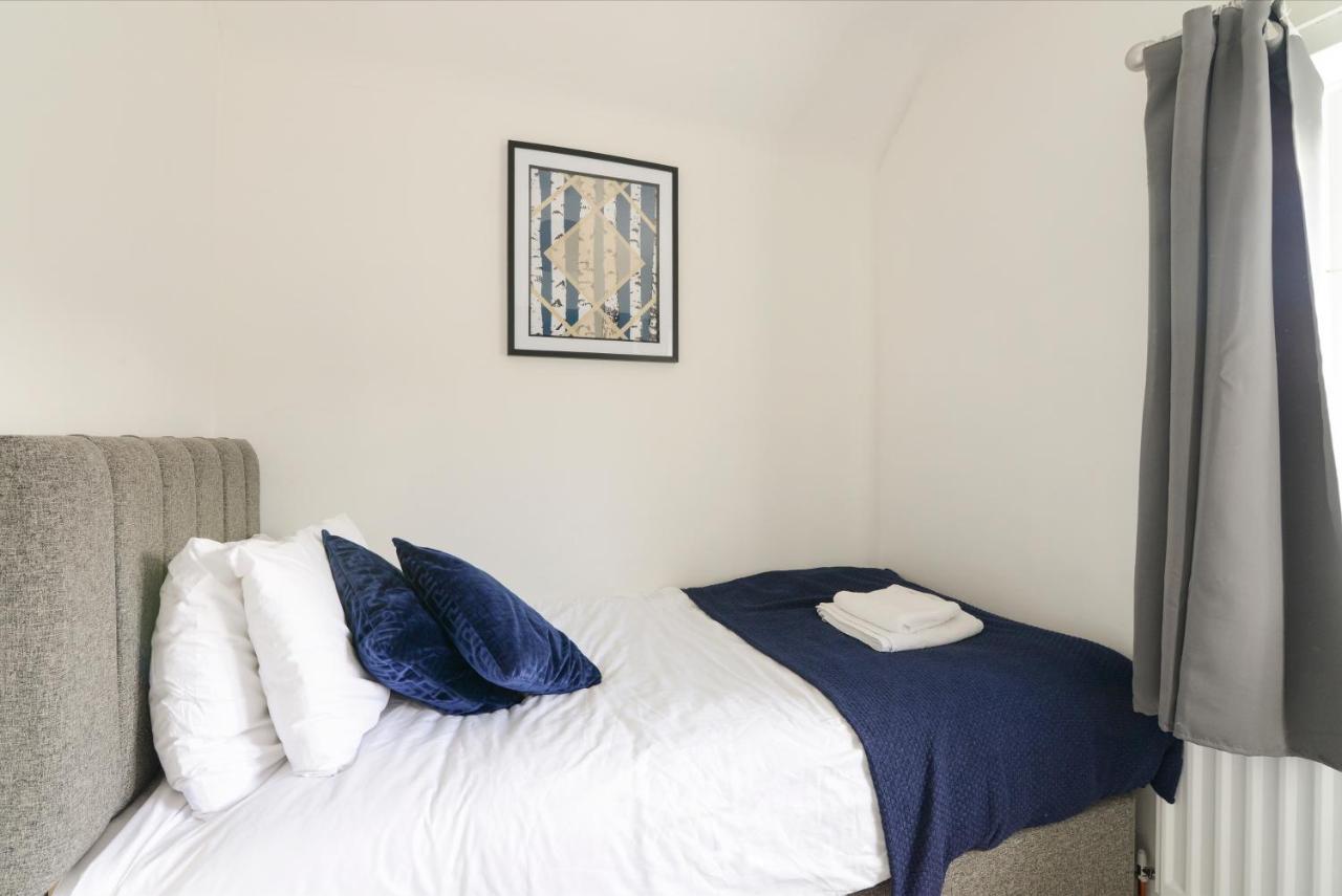 Alderton House - Spacious 3 Bed With Parking Nottingham Dış mekan fotoğraf