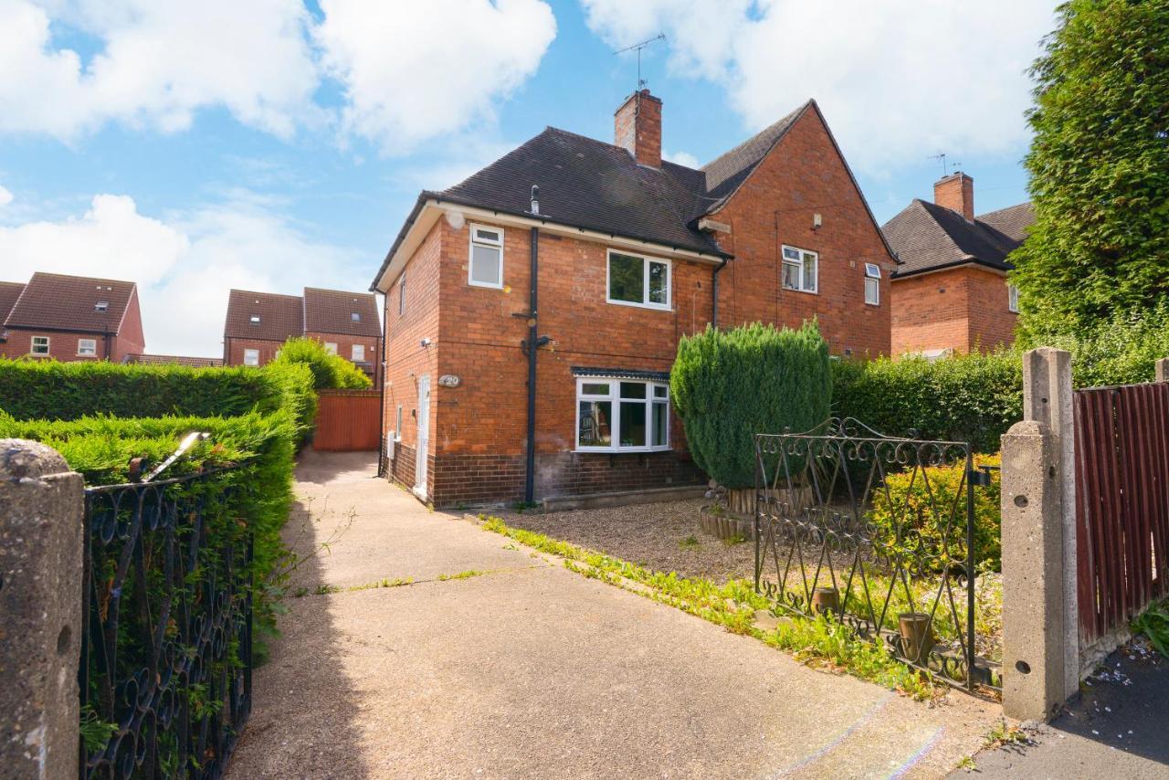 Alderton House - Spacious 3 Bed With Parking Nottingham Dış mekan fotoğraf